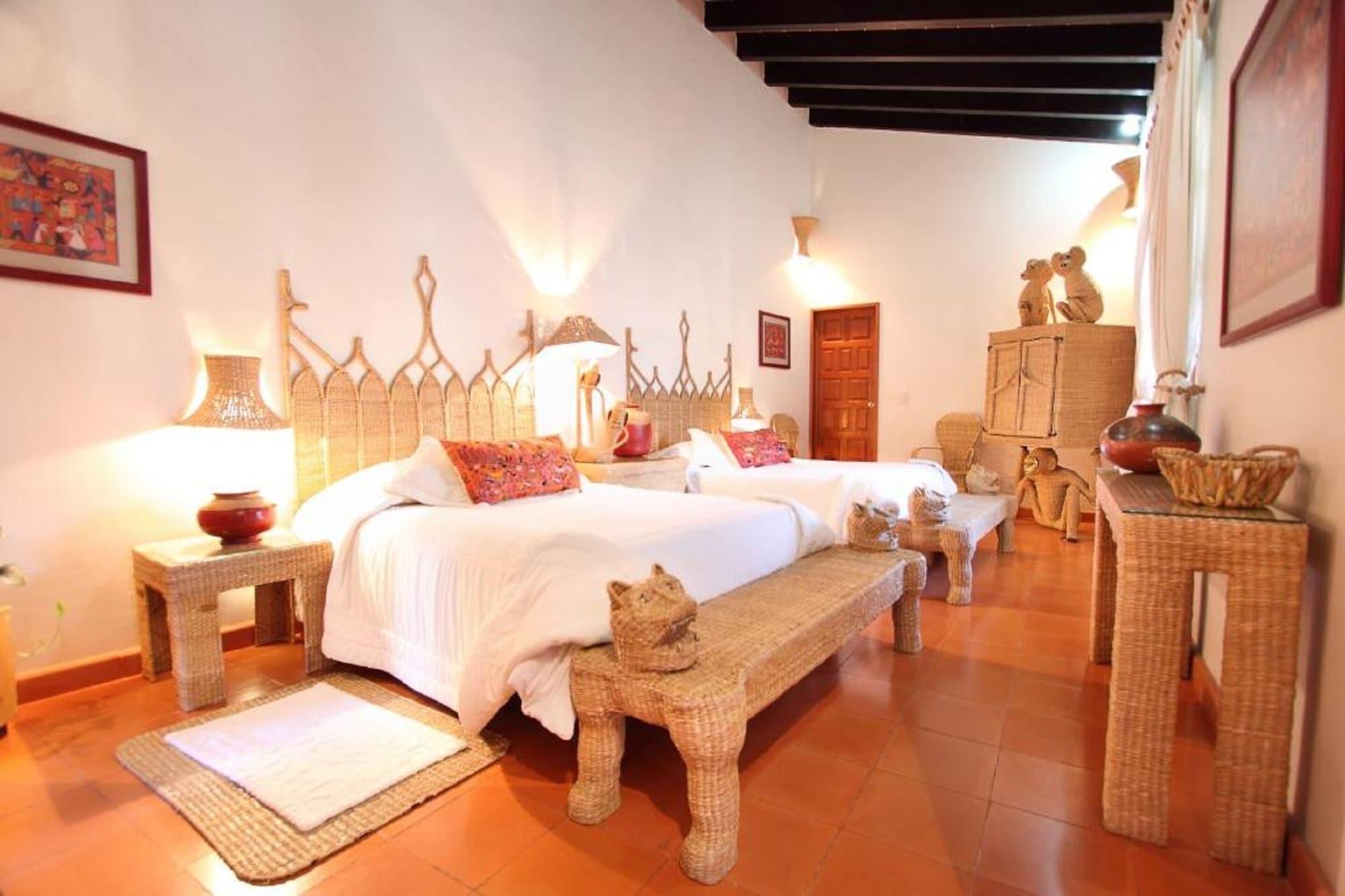Hotel Boutique La Casa Azul Cuernavaca Ngoại thất bức ảnh